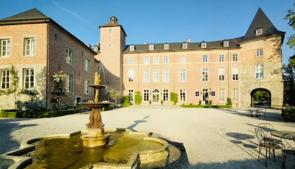 Château Bayard, Belgium